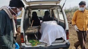 अज्ञात बुजुर्ग को मिली सम्मानजनक अंतिम विदाई, कई हाथों ने निभाया मानवता का धर्म